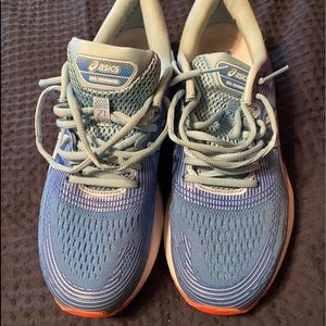 ASICS Gel Nimbus 21 running shoes